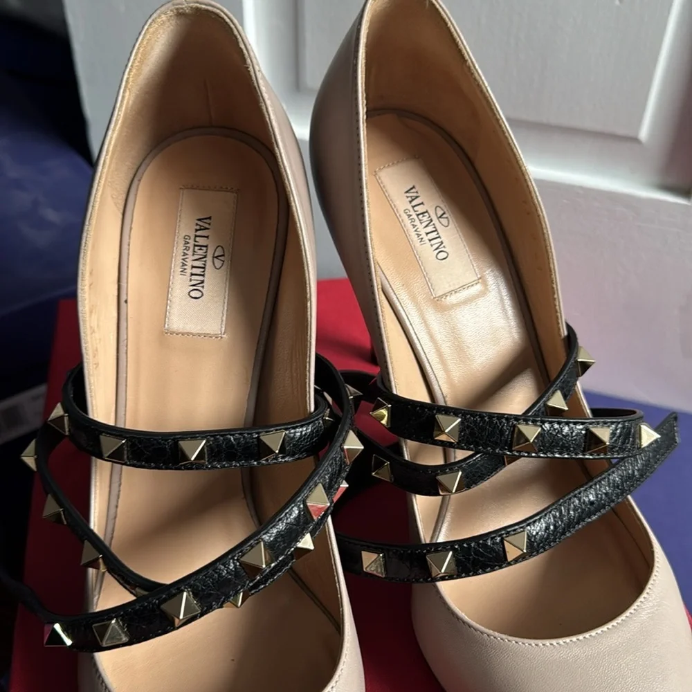 Valentino heels with stud ankle wraps - Picture 3 of 5